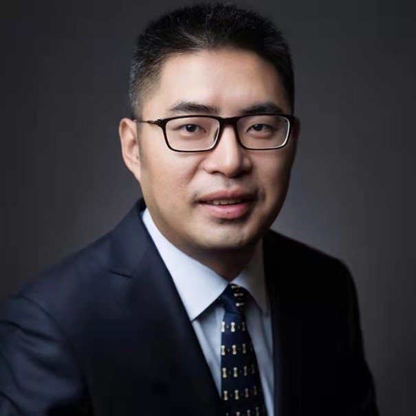 梅江华.jpg 梅江华.jpg