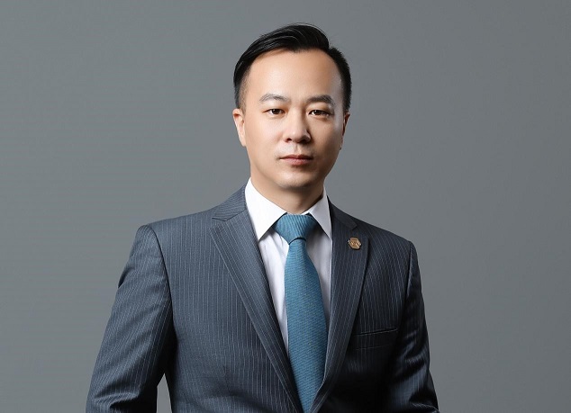 王剑飞.jpg 王剑飞.jpg