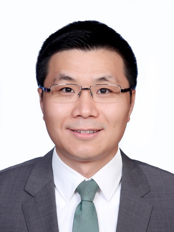 华青松.jpg