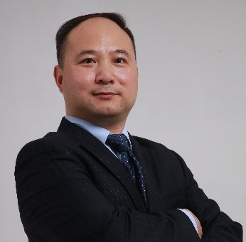 杨锦成.png 杨锦成.png