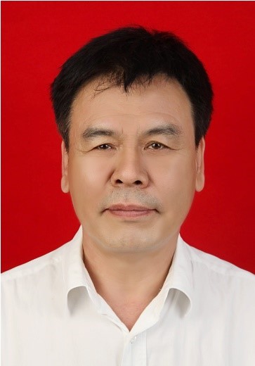 侯广尧.jpg 侯广尧.jpg